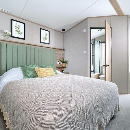 Emma'S Oasis 2-Bedroom Caravan At Durdle Door Sleeps 4 West Lulworth Extérieur photo