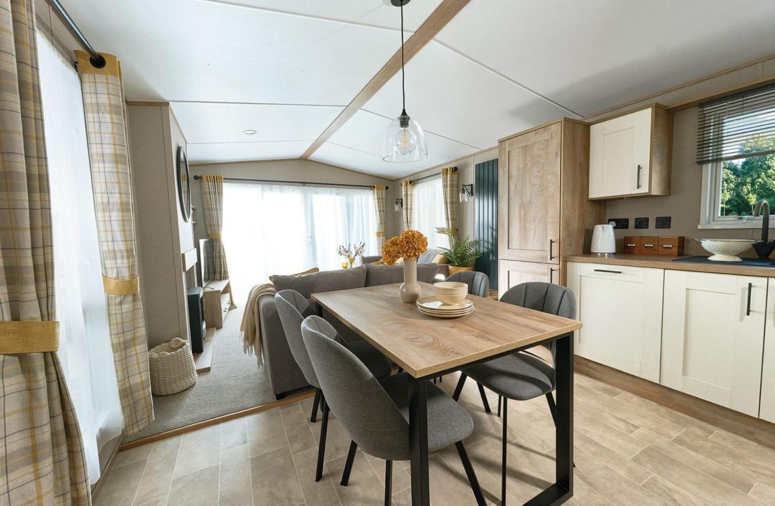 Emma'S Oasis 2-Bedroom Caravan At Durdle Door Sleeps 4 West Lulworth Extérieur photo